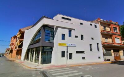 Entrega de las nuevas oficinas del SEPE en Villarrobledo