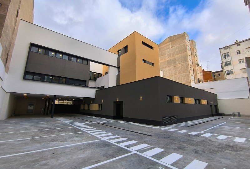 Urbialba obra pública sanitaria Centro de Salud Zona 3