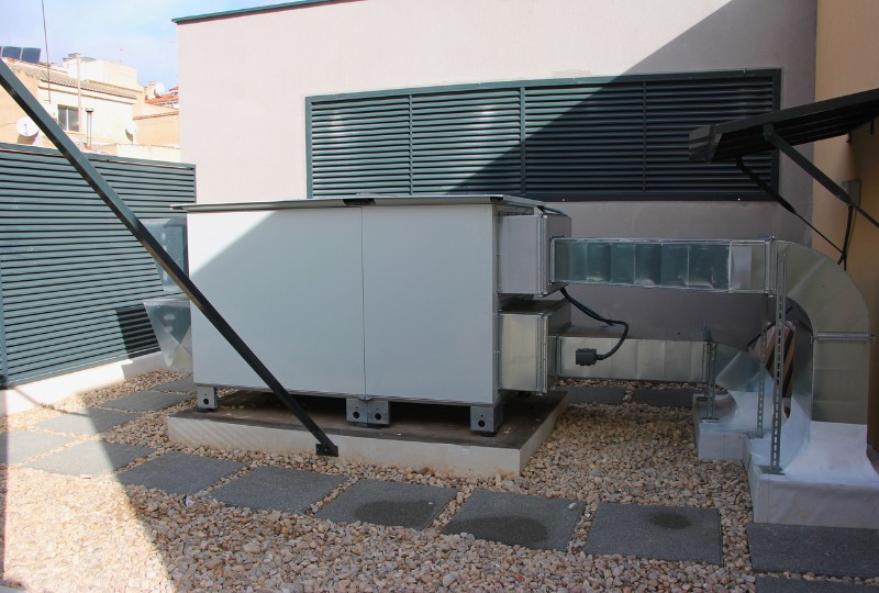 Urbialba obra pública sanitaria Centro de Salud Zona 3