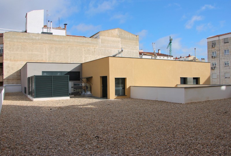 Urbialba obra pública sanitaria Centro de Salud Zona 3